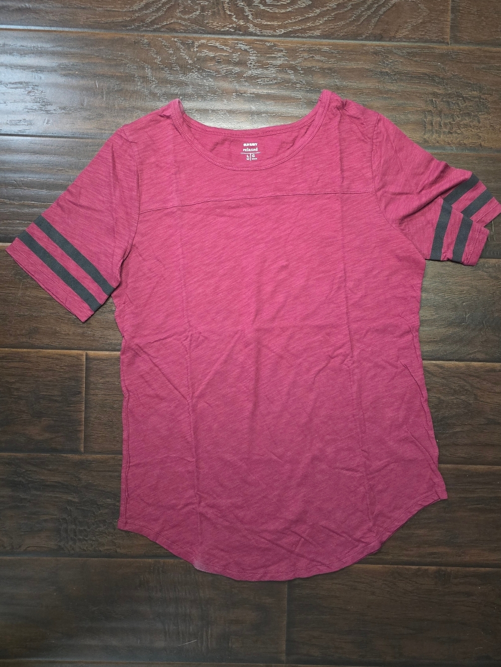Old Navy Womens Relaxed Varsity Tee Shirt Red Large Tall